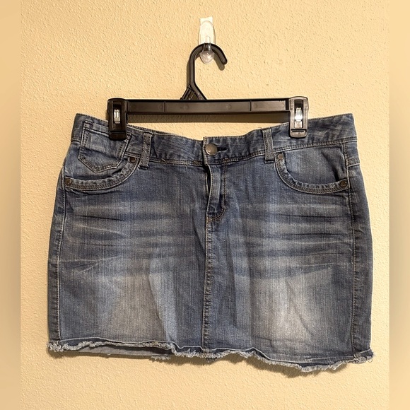 Vintage Express Blue Denim Mini Skirt Low Rise Size 10 - Picture 1 of 4
